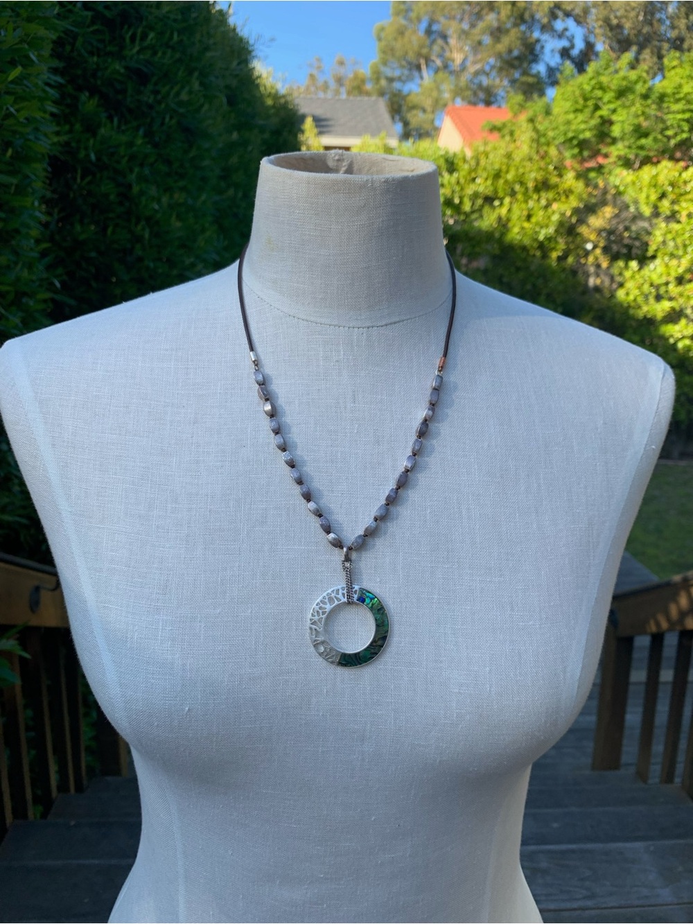 Kenneth Cole Pendant Necklace in Green and Silver
